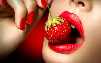 Strawberry, fuits, lips, woman HD wallpaper