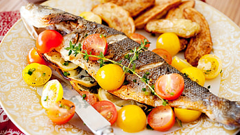 Baked fish, Oregano HD wallpaper