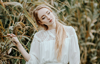 White clothing ,outdoor, blonde, girl model HD wallpaper
