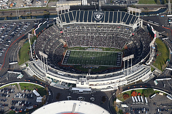 Oakland travels, Raiders legacy, Stadium debt, Bittersweet memories HD wallpaper