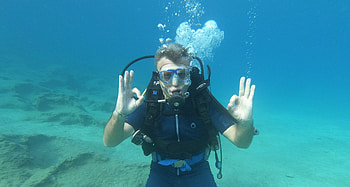Mediterranean Sea, Diving HD wallpaper