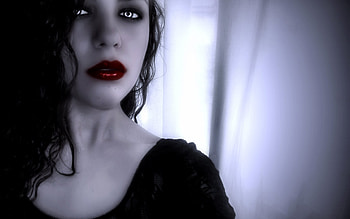 Fantasy Artwork Art Dark Vampire Gothic Girl Girls Horror Evil At Dark HD wallpaper