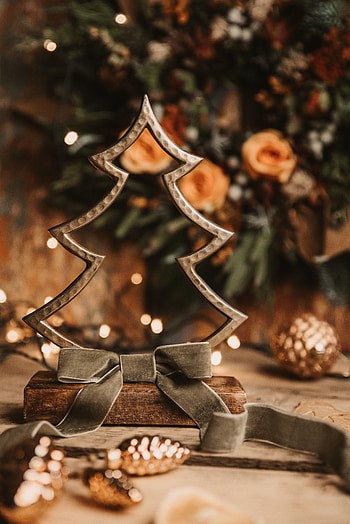 Holidays, Cones, New Year, Christmas, Christmas Tree, Decoration HD phone wallpaper