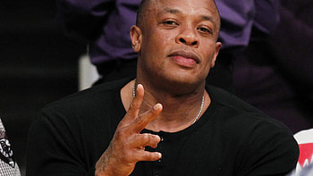 Dr. Dre, Stunning , Iconic artist, Celeb icon HD wallpaper