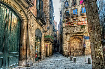 Barcelona City, Travels, Spanish street , City vibes HD wallpaper