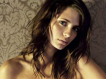 Mischa BARTon, cute, funny, actress, lovely HD wallpaper