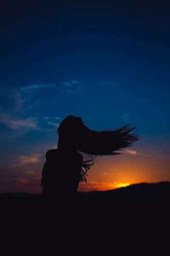 Sunset, Dark, Silhouette, Movement, Traffic, Girl, Hair HD phone wallpaper