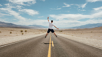 Desert, Miscellanea, Miscellaneous, Road, Human, Person, Bounce, Jump, Levitation HD wallpaper