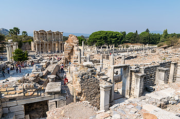 Ephesus, Ancient city exploration, Turkish history, Activity holidays HD wallpaper