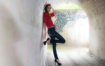 HOT COLLEGE BABE, glamour, gentle, delight, colors, delightfully, charm, beach, fascination, blue sky, extraordinary, , bright, happy, elegance, feel, female, dom, clear , brunette, gorgeous, hot, eyes, girl, fashion model, emotions, gentility, breeze, face, best, challenging, hair, harmony, blue, colorful, emotion, curly hair, attractive, feel the breeze, cute, femininity, grace, long hair, beauty, lady, delicate, gentleness, amazing, lips, happiness, beautiful woman, entertainment, harmonious, hands, beautiful, fresh, charming, elegant, eyes closed, cool, joy, excited HD wallpaper