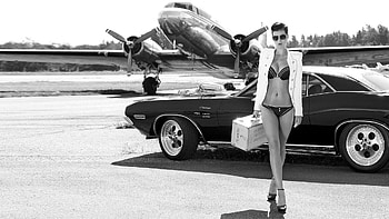 Dodge Challenger R/T, Girls and Muscle Cars HD wallpaper