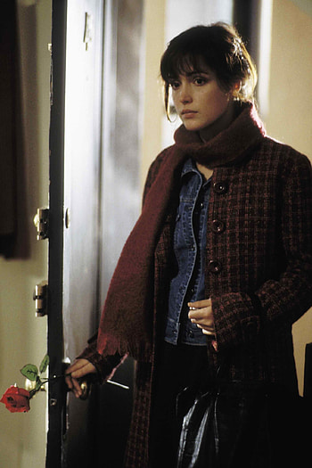 Wicker Park mystery, Intriguing puzzles, Bittersweet romance, Chicago backdrop HD phone wallpaper