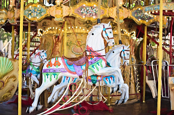 Merry-go-round, Ultra , background HD wallpaper