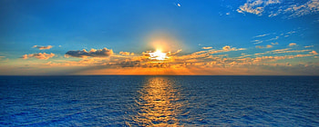 Sea, sunset, clouds, sun HD wallpaper