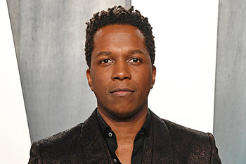 Leslie Odom Jr., Movies online, Sale offer, Limited time only HD wallpaper