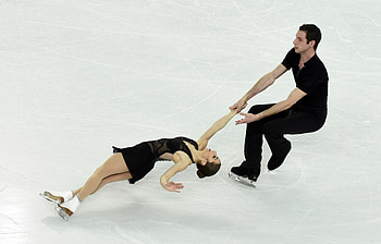 Marissa Castelli and Simon Shnapir, Figure Skating HD wallpaper