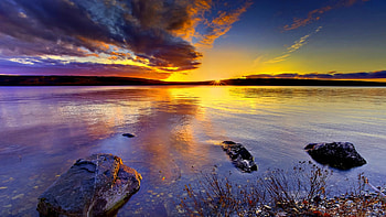 A New Day, rays, sunlight, morning, colors, sunbeams, peaceful, sunrise, beauty, reflection, water, sun, sunset, landscape, beautiful, lake, sunrays, view, clouds, nature, sky, lovely, splendor HD wallpaper