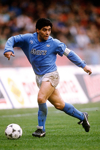 Diego Maradona, Football icon, Soccer legend, World recognition HD phone wallpaper