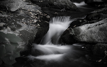 Small Fall, graphy, blac and white, waterfalls, beautiful, nature HD wallpaper