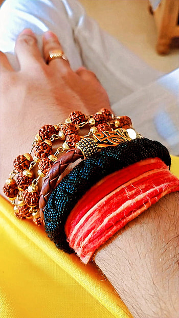 Mahadev Shiv, gold, Rudraksh, ring, shiva, varanasi, shivratri, hand HD phone wallpaper