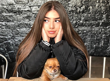 Mimi Keene, Curiosidades, Ruby de Sex education HD wallpaper