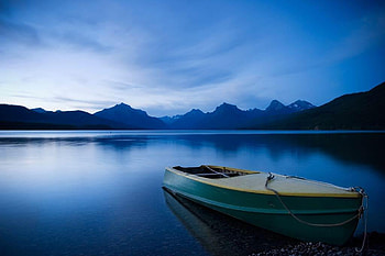 Still blue, blue sky, boat, peaceful, still, mountains, lake HD wallpaper