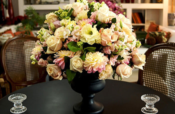 Flowers, Roses, Chrysanthemum, Bouquet, Table, Vase HD wallpaper