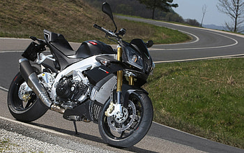 Aprilia Tuono V4, Naked sport perfection, Thrilling performance, Unleash the beast HD wallpaper