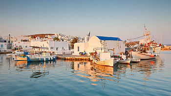 Fhre nach Paros: Informationen, Routen, Fhrgesellschaften, Seereise HD wallpaper