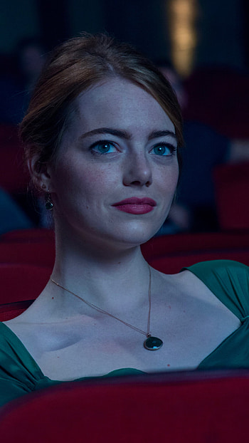 La La Land, Musical film, Bright color palette, Nostalgic feel HD phone wallpaper