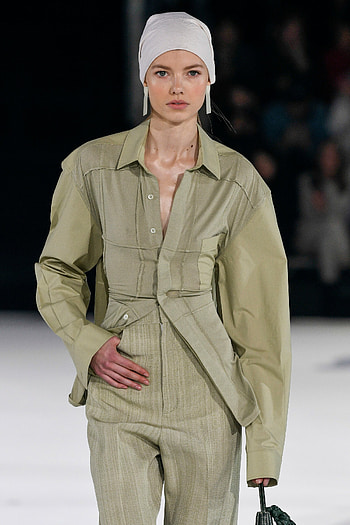 Jacquemus fashion, Fall/Winter 2020, Viral runway show, Fashionable sensation HD phone wallpaper