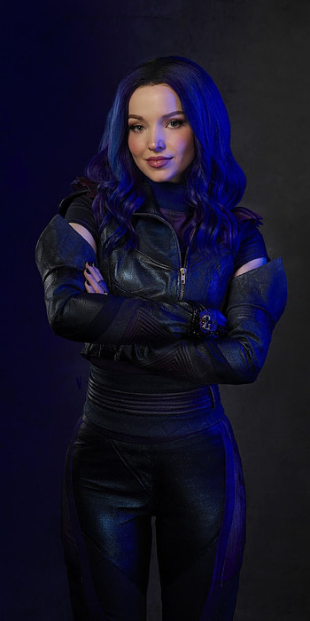 Dove Cameron, Descendants 3, Captivating actress, Memorable role HD phone wallpaper