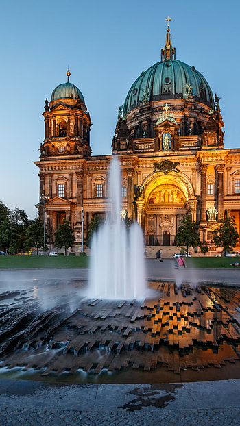 Berlin Cathedral, Architectural splendor, Timeless beauty, Dome of grace HD phone wallpaper