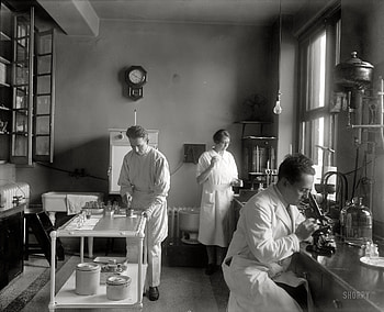 Old OR, doctors, nurses, tables, windows HD wallpaper