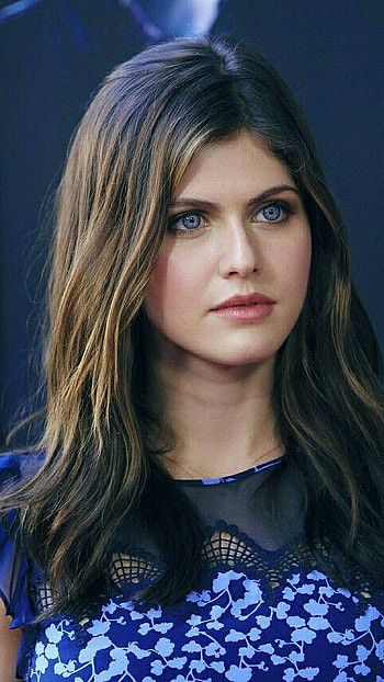 Alexandra Daddario, Hollywood, Alexandra Daddario Actress HD phone wallpaper