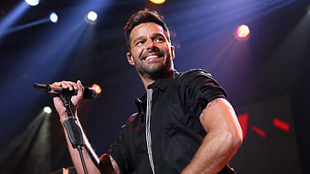 Ricky Martin, Scaled music , Artist's essence, Visual representation HD wallpaper