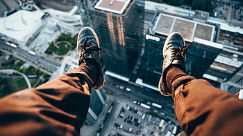 Rooftop, Man sitting HD wallpaper