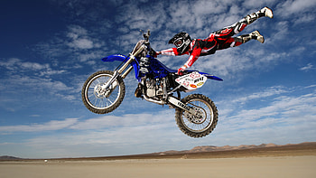 Yamaha YZ250, Stunts HD wallpaper