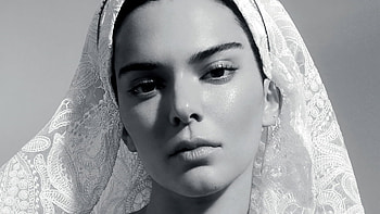 Kendall Jenner Vogue Monochrome , kendall-jenner, celebrities, girls, monochrome, black-and-white HD wallpaper