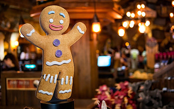 Gingerbread Man , Festive delight, Holiday cheer, Whimsical character HD wallpaper