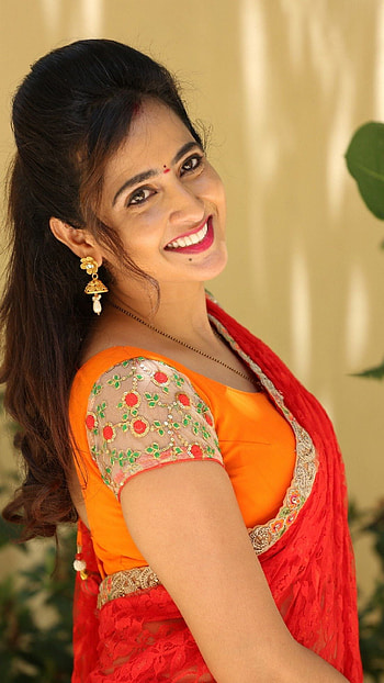 Lasya Manjunath, telugu actress, saree lover HD phone wallpaper