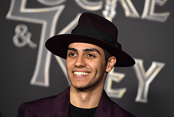 Mena Massoud, Live action Ezra Bridger, Aladdin actor, Casting confirmation HD wallpaper