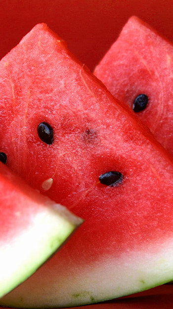 Pice of watermelon, watermelon HD phone wallpaper