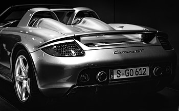 Supercar, Porsche, rear, monochrome HD wallpaper