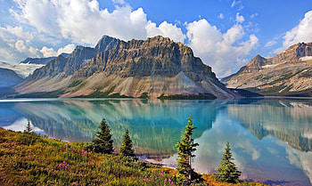 Canada travels, Bow Lake splendor, Majestic mountains, Crystal-clear waters HD wallpaper