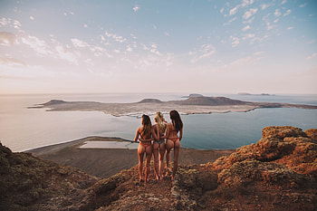 Three Friends, Model, Friends, Three, bikini HD wallpaper