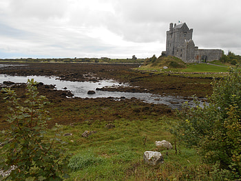 Dunguaire castle Ireland, dunguaire, castle, galway, ireland HD wallpaper