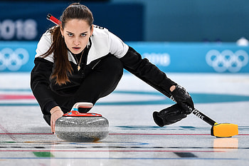 Anastasia Bryzgalova, Curling HD wallpaper