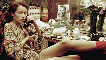 Emmanuelle (2022) movie HD wallpaper
