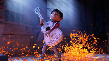 Coco Pixar , Animated adventure, Magical music, Heartfelt story HD wallpaper